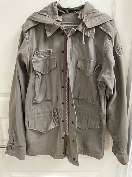 Product image 2 of 8