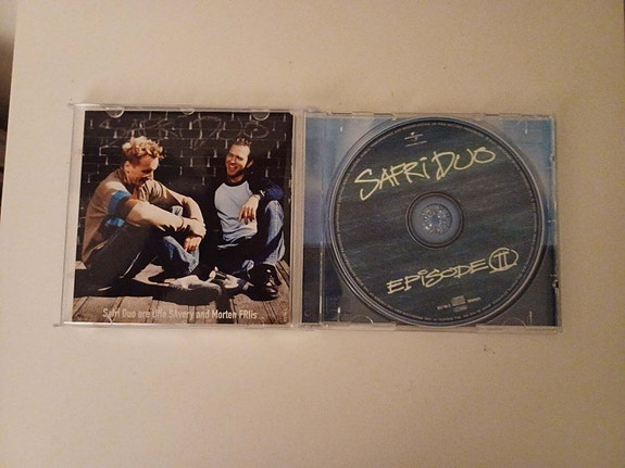 Product image 3 of 4