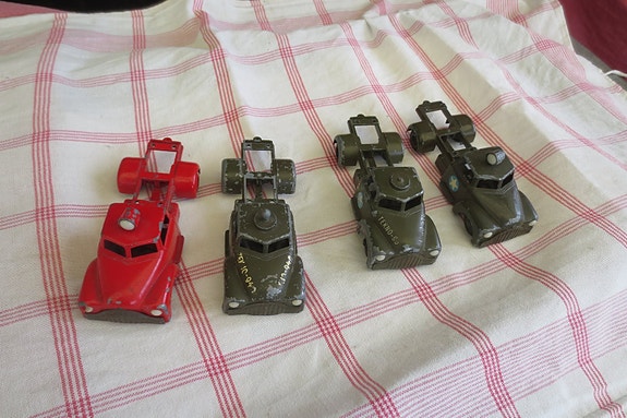 Product image 1 of 3