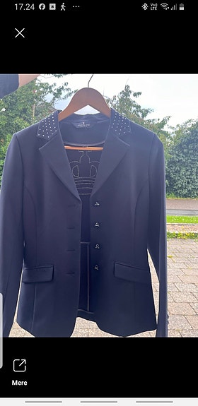 Product image 1 of 2