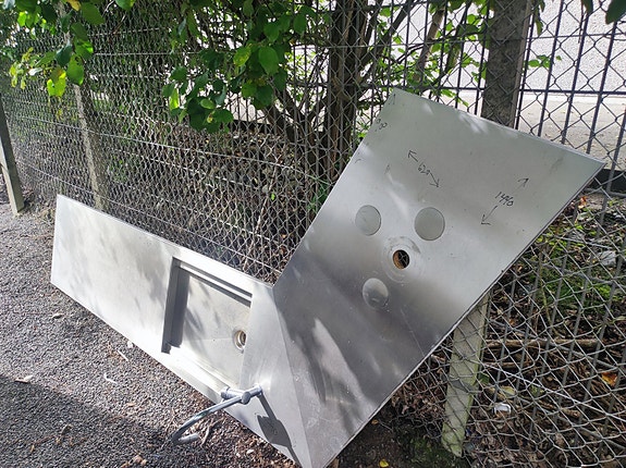 Product image 1 of 4