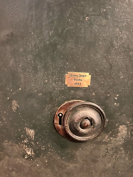 Product image 6 of 6