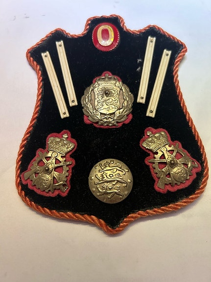 Product image 1 of 3