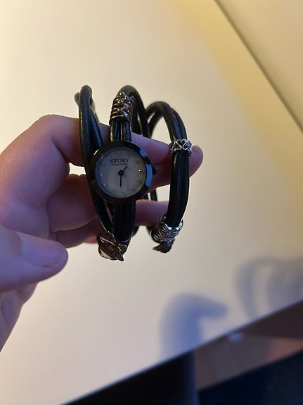 Product image 1 of 5