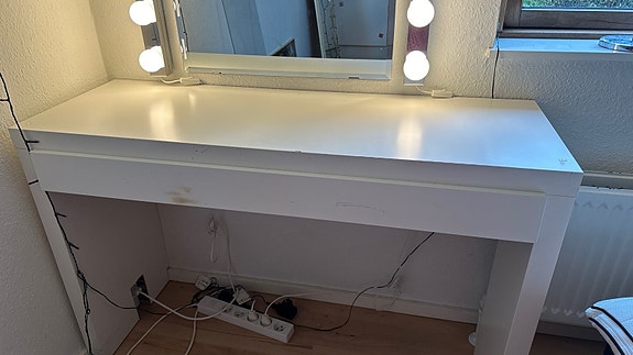 Product image 1 of 5