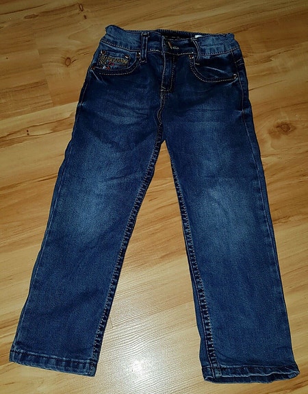 Product image 1 of 4