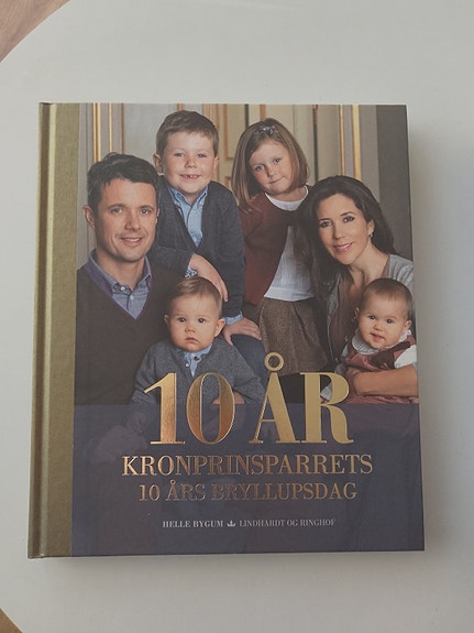 Product image 1 of 3