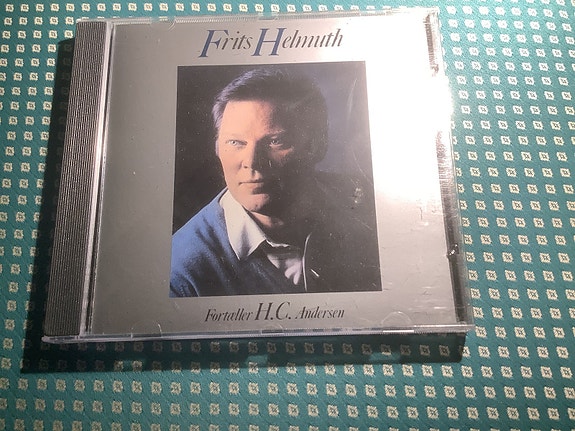 Product image 1 of 3