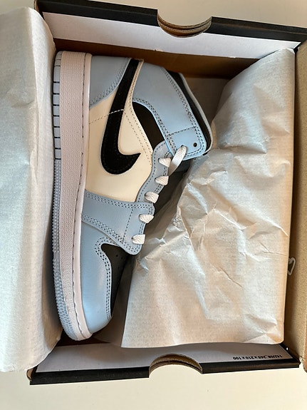 Product image 1 of 6