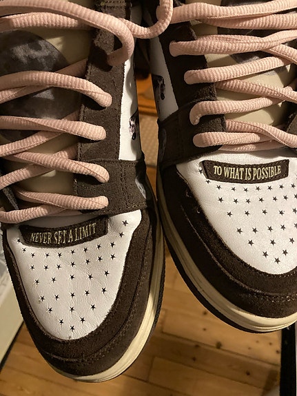 Product image 1 of 8