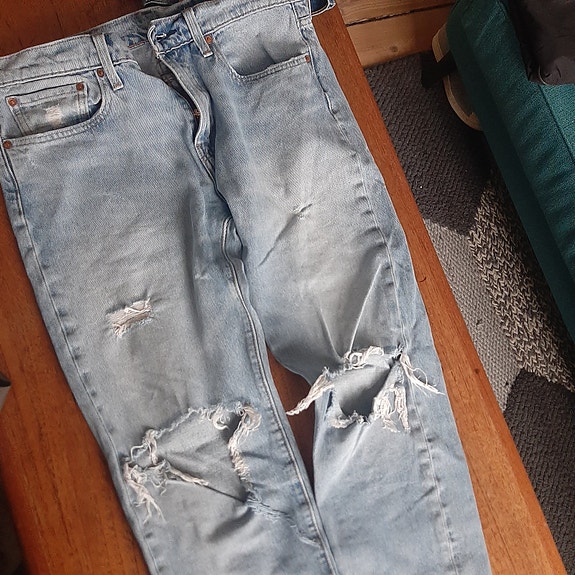 Product image 1 of 6