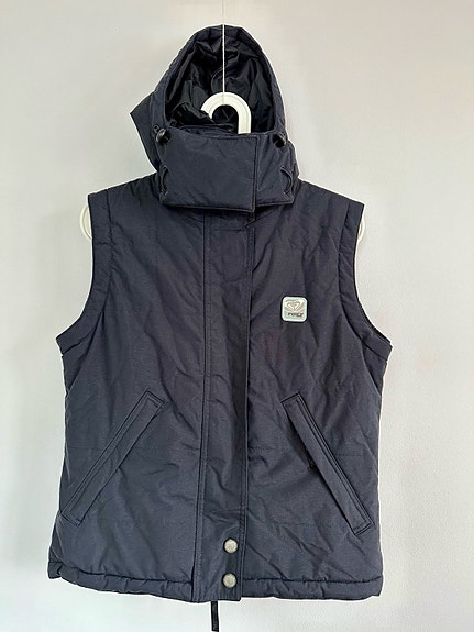 Product image 1 of 8