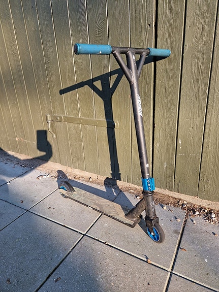 Product image 2 of 8