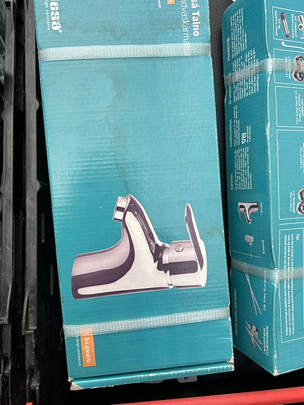 Product image 1 of 3