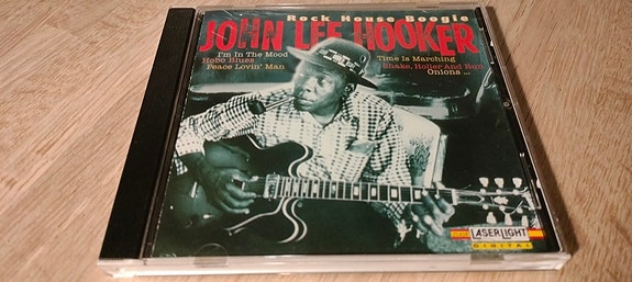 Product image 1 of 3