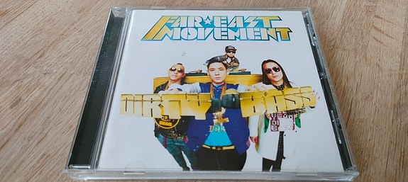 Product image 1 of 3