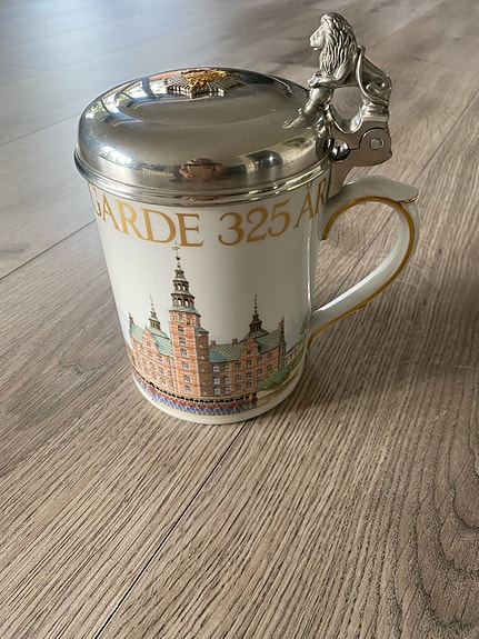Product image 1 of 3