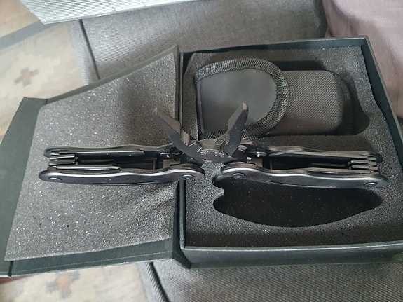 Product image 1 of 8