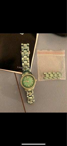 Product image 1 of 6