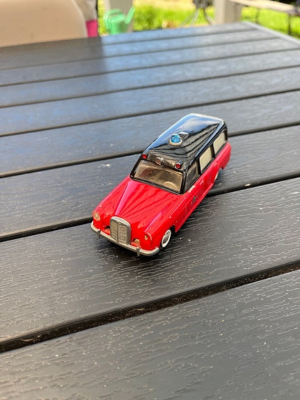 Product image 2 of 6