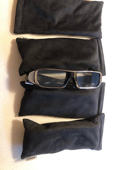 Product image 1 of 2