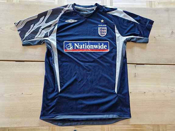 Product image 1 of 8