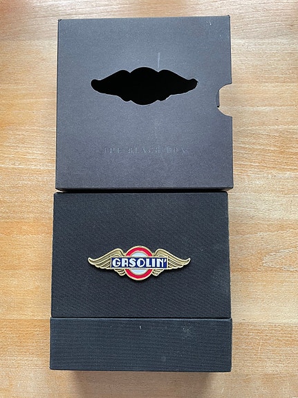 Product image 1 of 3