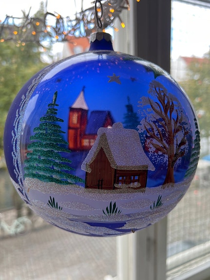 Product image 1 of 6