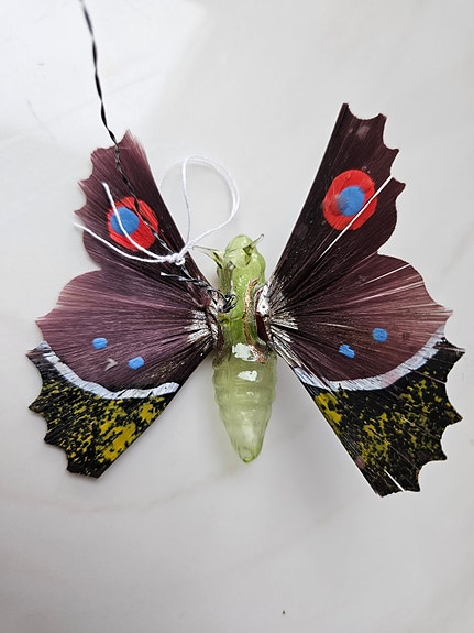 Product image 1 of 2