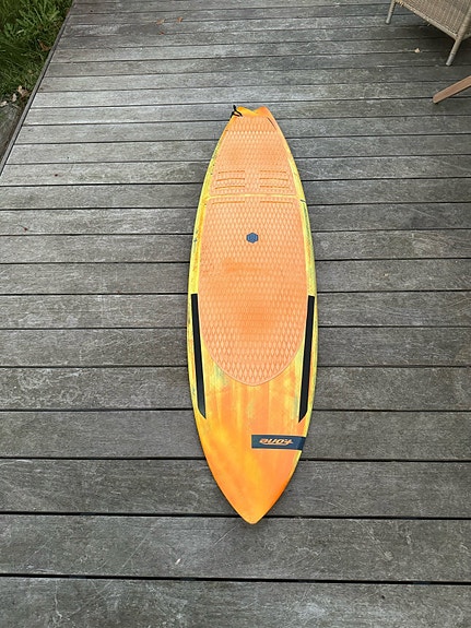 Product image 1 of 4