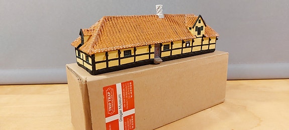 Product image 1 of 6