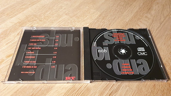 Product image 3 of 3