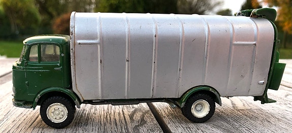 Product image 1 of 6