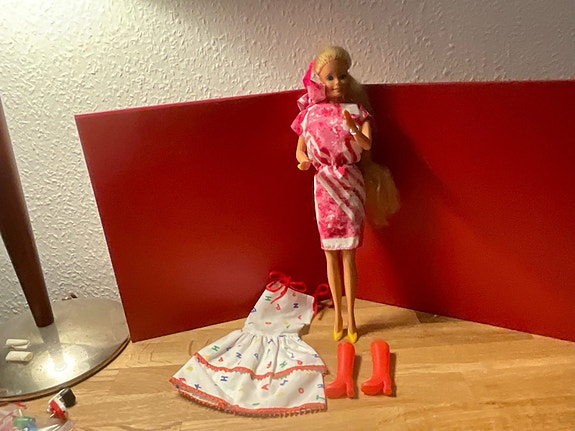 Product image 1 of 4