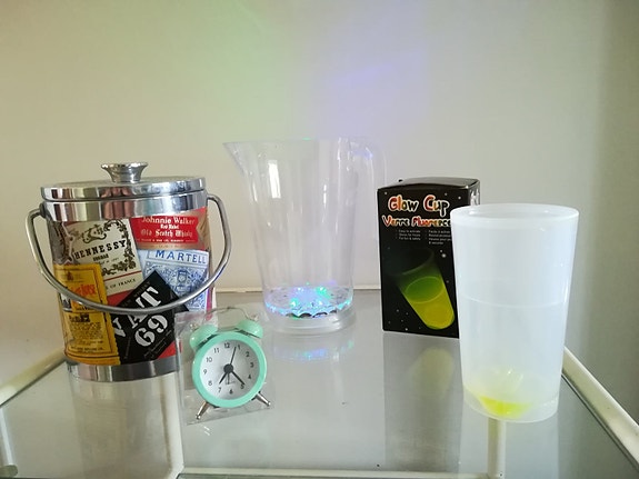 Product image 1 of 8