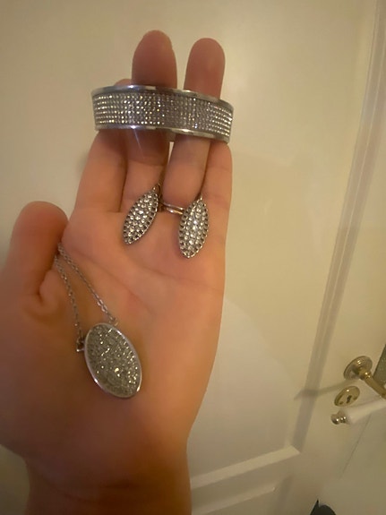 Product image 2 of 8