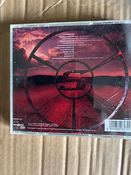 Product image 2 of 2