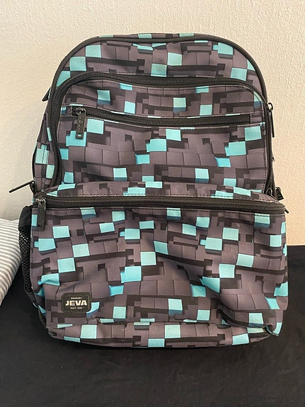 Product image 1 of 3