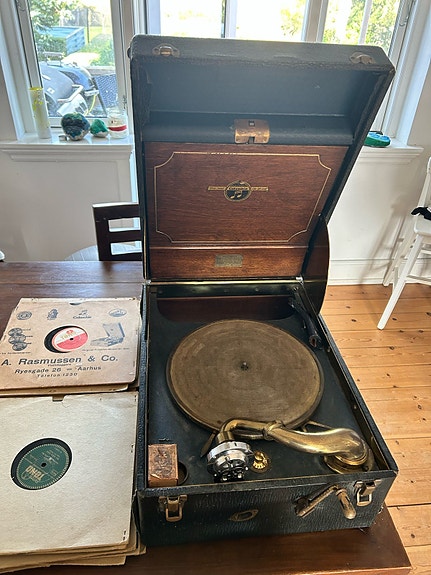 Product image 2 of 8