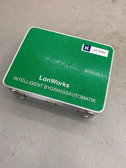 Product image 1 of 3