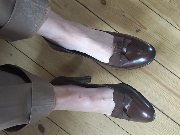 Product image 1 of 7