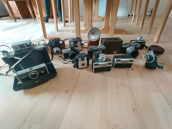 Product image 1 of 4