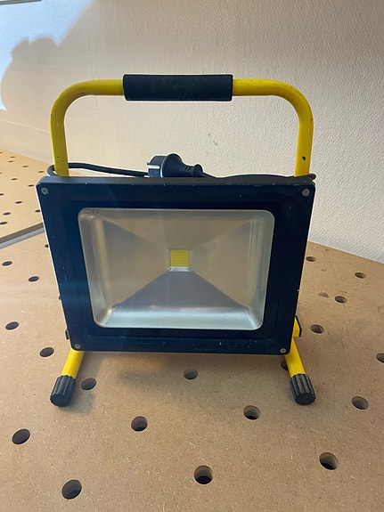 Product image 1 of 2