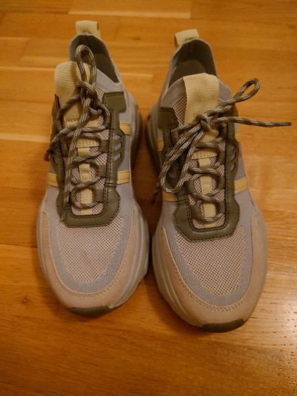 Product image 1 of 5