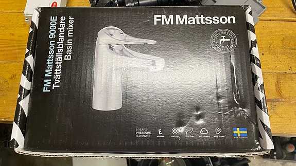 Product image 1 of 2