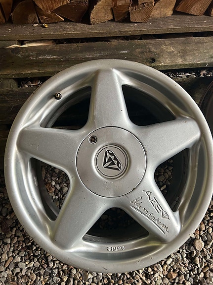 Product image 1 of 8