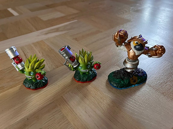 Product image 1 of 8