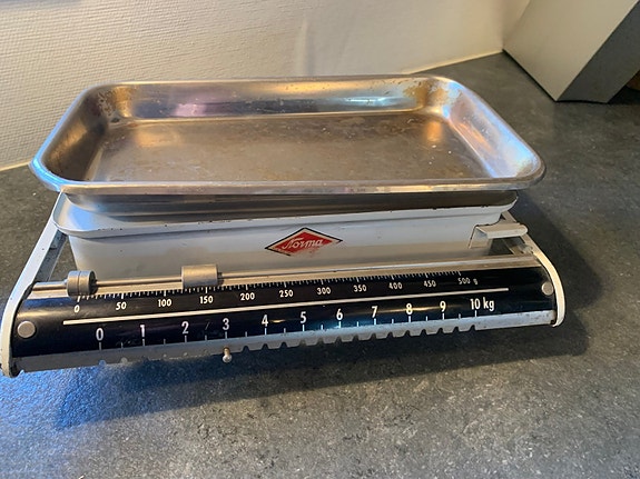 Product image 1 of 2