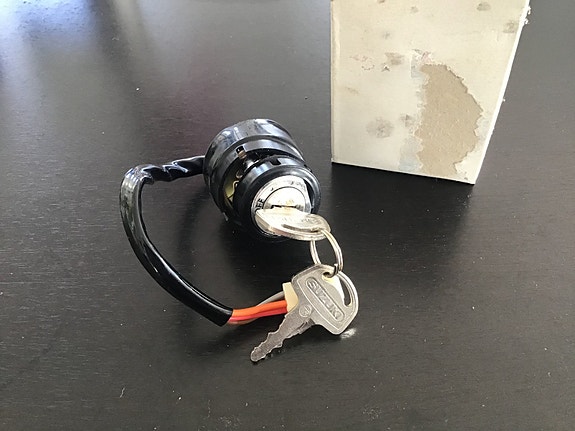 Product image 1 of 4