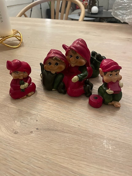 Product image 1 of 2